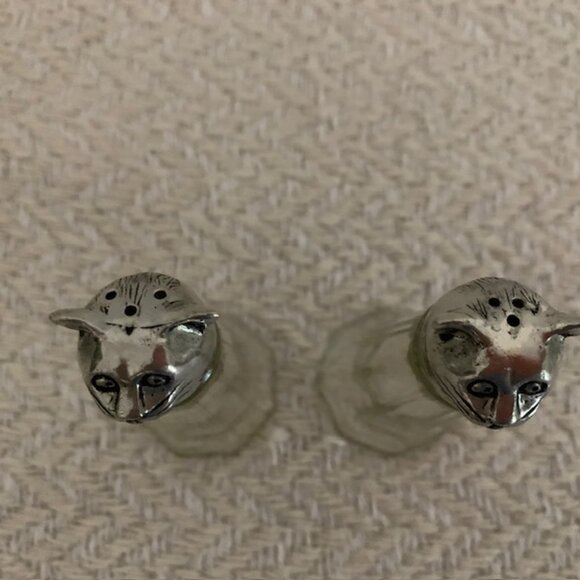 Cat Salt & Pepper Shakers - Picture 2 of 5